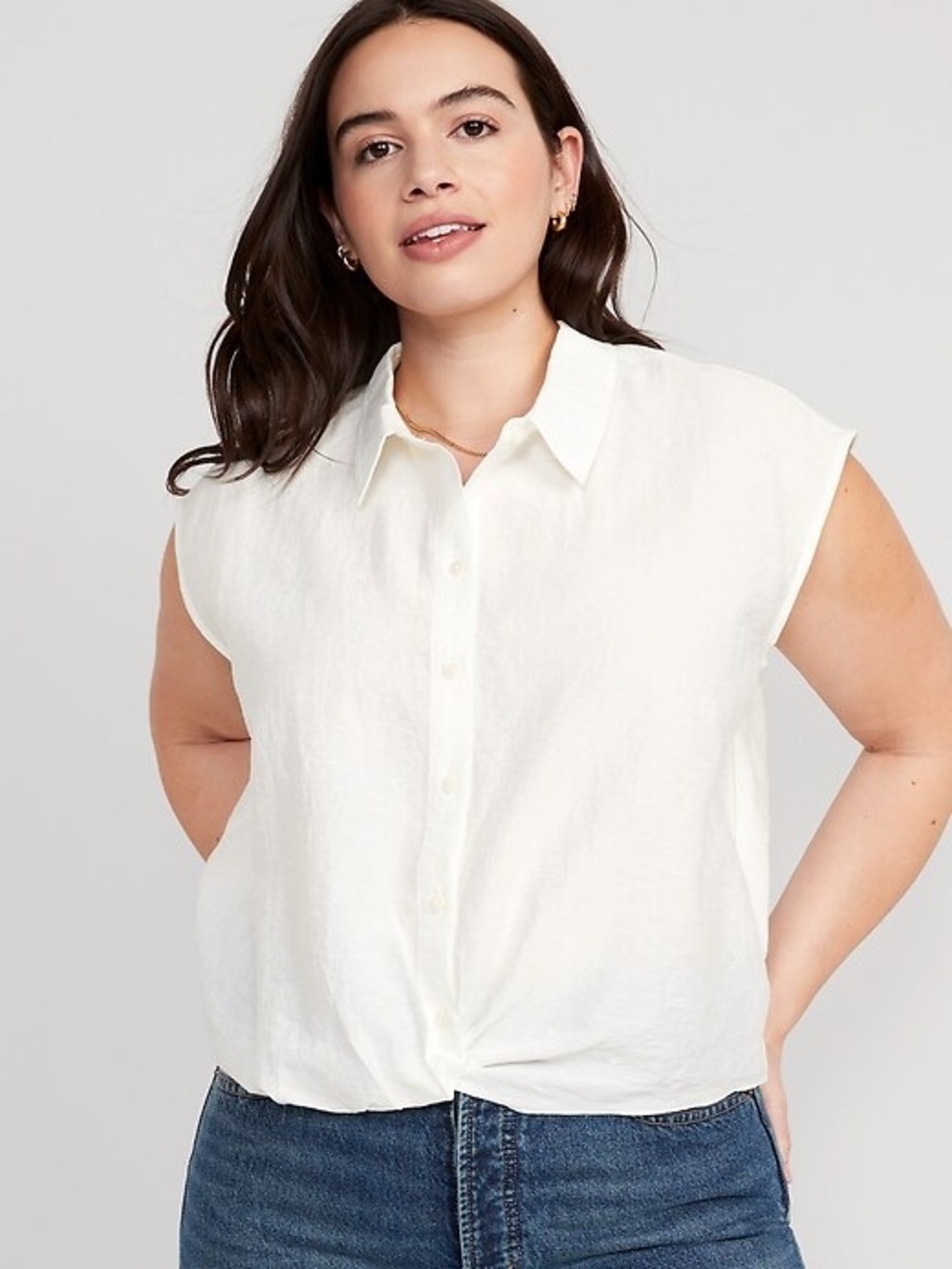 Old Navy White Sleeveless Button-Front Collared Top
